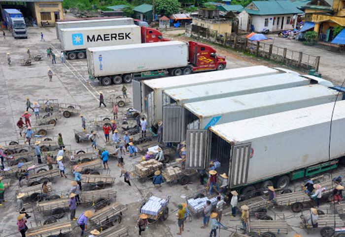 Vận Chuyển Tiểu Ngạch Trung Quốc – Việt Nam: Hướng Dẫn Toàn Diện Từ A–Z Cho Người Kinh Doanh